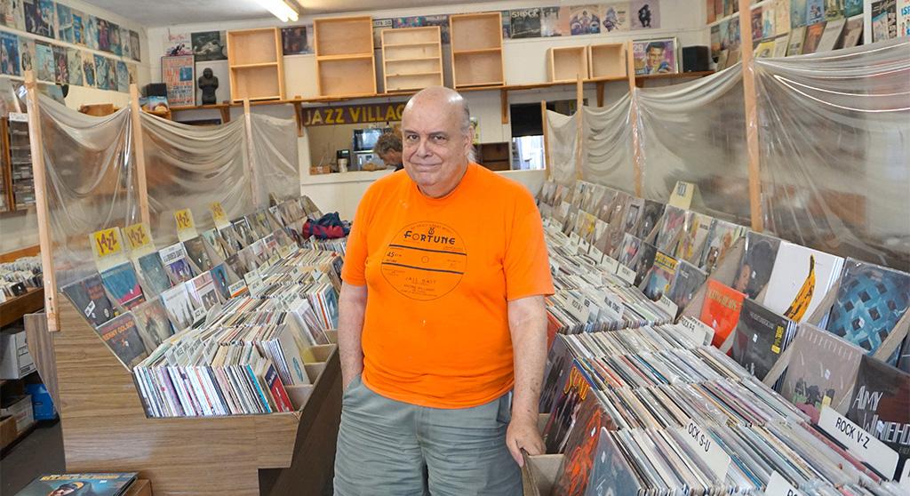 Stereo Jack's Records packing up after 40 years, relocating under new