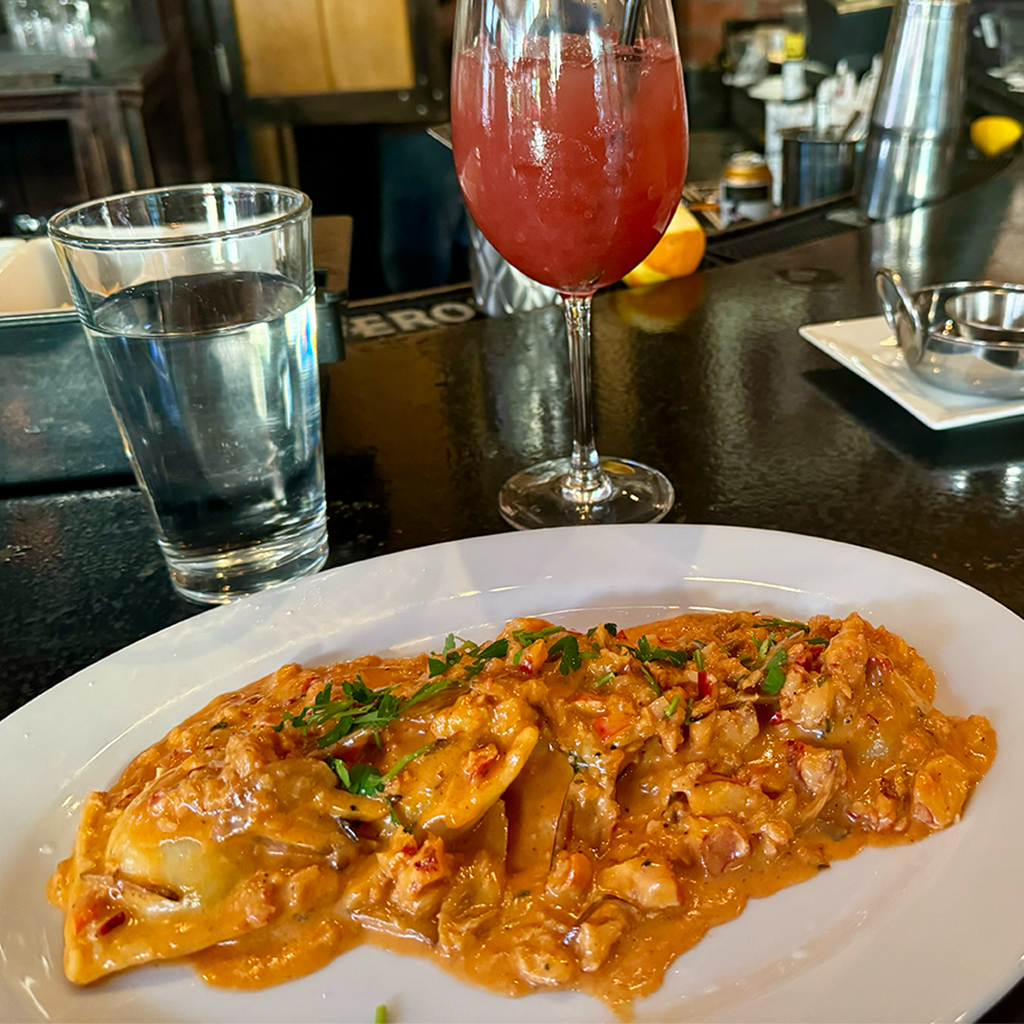 Chicken piccata and lobster ravioli in an intimate Amelia's Trattoria -  Cambridge Day, image size:1024x1024